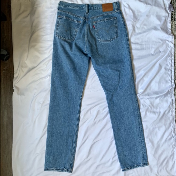 Levi 501 Jeans - Picture 2 of 9